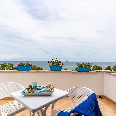 Almare B&B Crotone Eksteriør billede